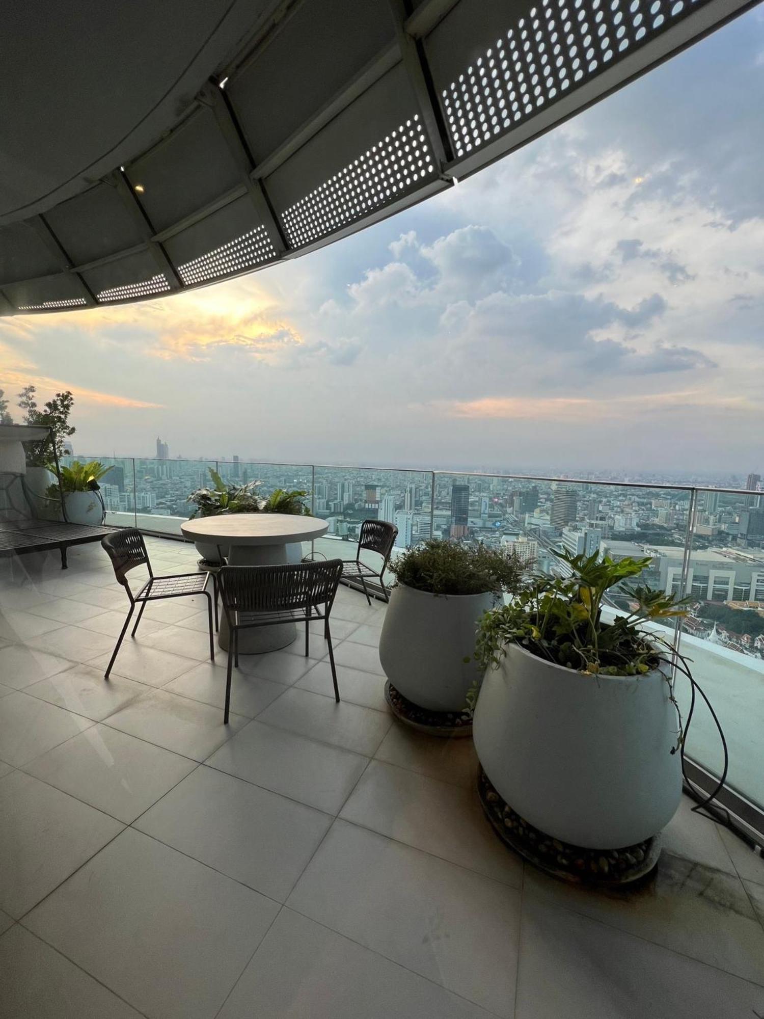 Magnolias Ratchadamri Boulevard Serviced Residences Bangkok Room photo